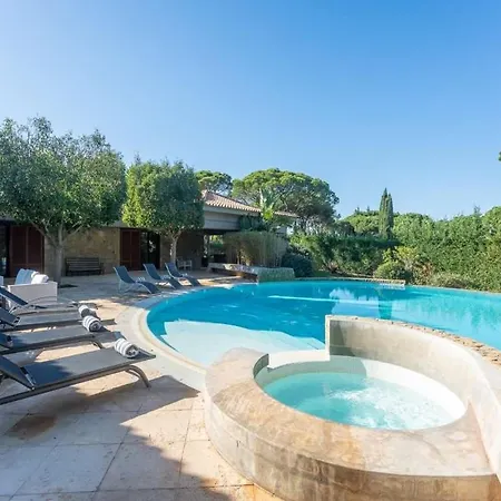 Serena Rosa - Elegant 4 Bedroom Annex - Games With Pool Table - Table Tennis And Football Table - Vilamoura Quarteira