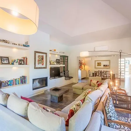 Serena Rosa - Elegant 4 Bedroom Annex - Games With Pool Table - Table Tennis And Football Table - Vilamoura * Quarteira