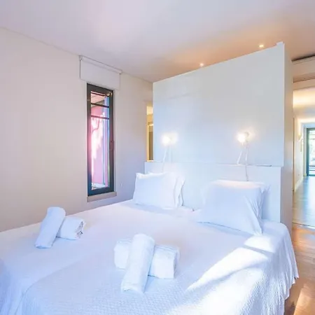 Serena Rosa - Elegant 4 Bedroom Annex - Games With Pool Table - Table Tennis And Football Table - Vilamoura Quarteira