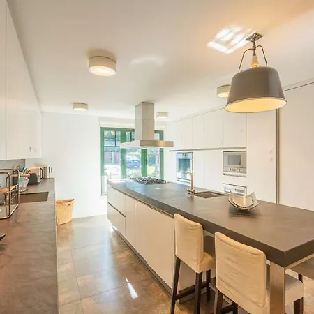 Serena Rosa - Elegant 4 Bedroom Annex - Games With Pool Table - Table Tennis And Football Table - Vilamoura Vila