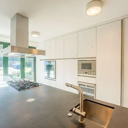 Serena Rosa - Elegant 4 Bedroom Annex - Games With Pool Table - Table Tennis And Football Table - Vilamoura *