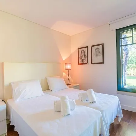 Villa Serena Rosa - Elegant 4 Bedroom Annex - Games With Pool Table - Table Tennis And Football Table - Vilamoura Quarteira